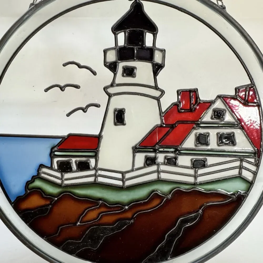 Unbranded lighthouse suncatcher